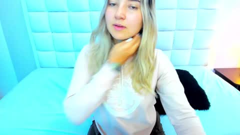 Teresa online show from 12.21.24