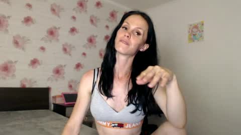 Snapshot of teressa_lovee chatting on 06.17.26 teressa_lovee online show from 06.17.26