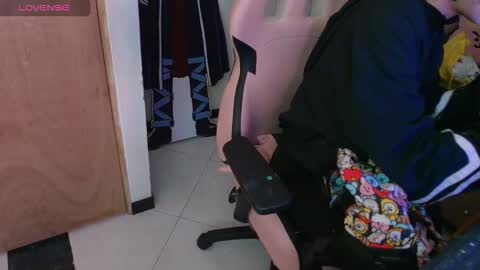 Terra Elowen online show from 11.27.25