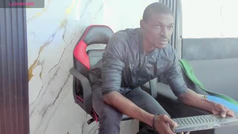 terranze_z online show from 10.12.25