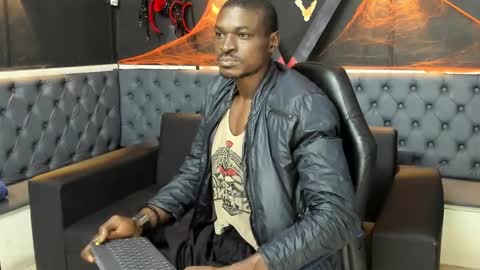 terranze_z online show from 10.19.25