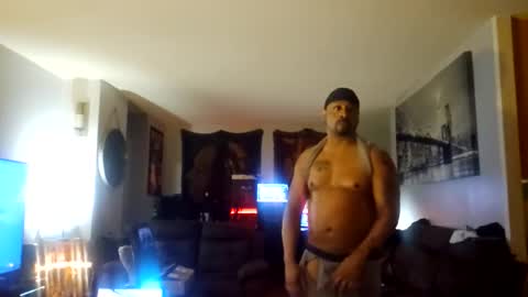 Snapshot of terrellmuscle chatting on 09.15.25 terrellmuscle online show from 09.15.25