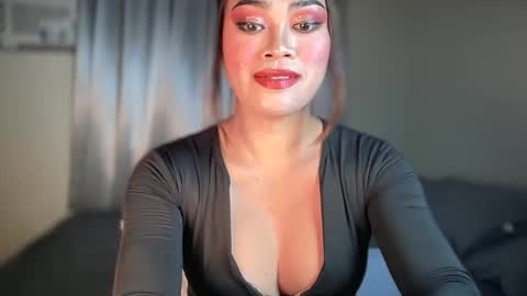TERRI  the girl will hunt you online show from 01.30.25