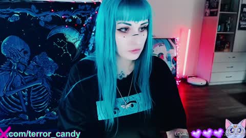 CRY BABY online show from 01.18.25