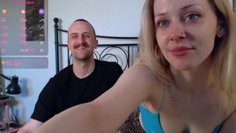 Snapshot of terry_and_elanor chatting on 05.09.26 terry and elanor online show from 05.09.26