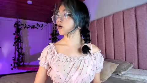 Snapshot of terumikitty chatting on 10.03.25 terumikitty online show from 10.03.25