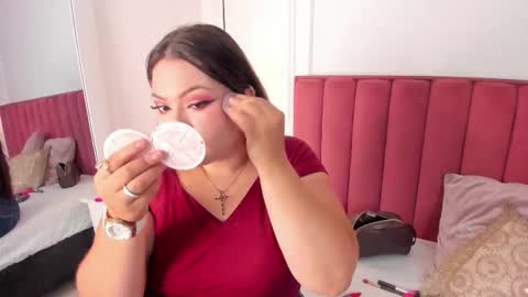 Snapshot of tessa_sinclaire chatting on 02.11.26 TERESA online show from 02.11.26