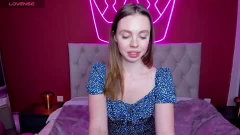 Snapshot of tessaadorable chatting on 02.22.25 Tessa 3 online show from 02.22.25
