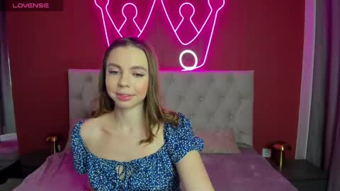 Snapshot of tessaadorable chatting on 03.10.25 Tessa 3 online show from 03.10.25