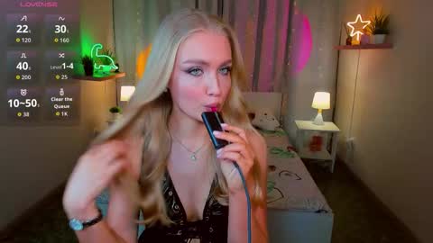 TessaHamilton online show from 02.13.26