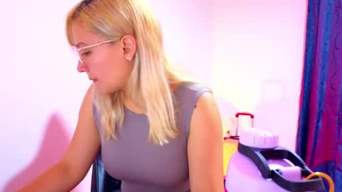 Tessy online show from 01.13.26