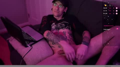 Snapshot of tesseract_ghost chatting on 01.17.25 Tesseract Ghost online show from 01.17.25