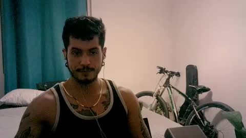 Milo online show from 11.04.25