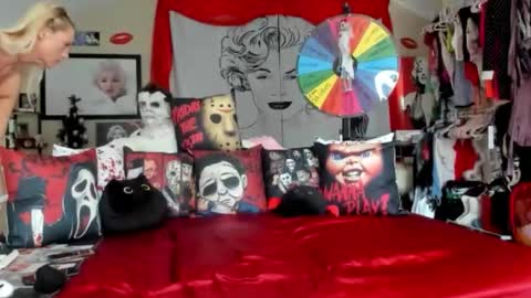 peachy online show from 10.26.25