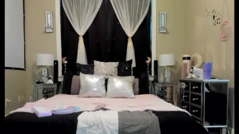 peachy online show from 02.15.26