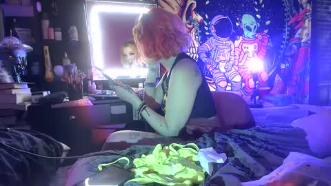 TEXASGIRLLLL online show from 09.10.25