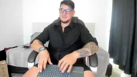 teylor creed online show from 10.18.25