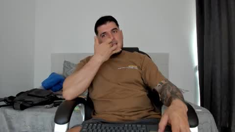 Snapshot of teylor_creed chatting on 11.27.25 teylor creed online show from 11.27.25