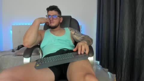 Snapshot of teylor_creed chatting on 02.19.26 teylor creed online show from 02.19.26