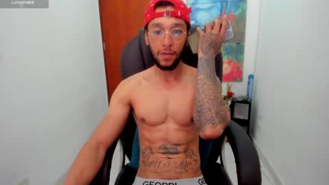 Cristhian Teylor online show from 12.23.24