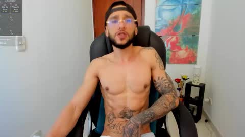 Cristhian Teylor online show from 11.03.25