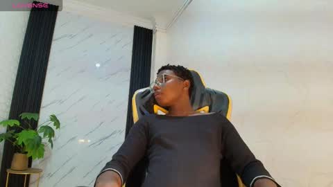 teylor_lovee online show from 02.12.26