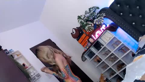 Itsme tgirlAdele online show from 03.06.25