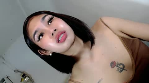 Snapshot of tgirl_luna69 chatting on 12.13.24 Luna online show from 12.13.24