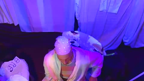 tgirllover69141980 online show from 10.20.25