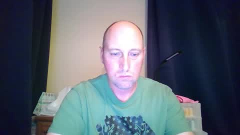 Snapshot of th372019 chatting on 11.25.25 country cock 2020 online show from 11.25.25