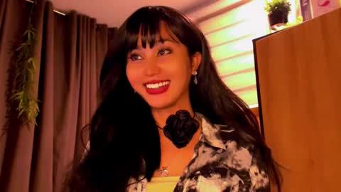 Snapshot of th3r3sa chatting on 01.12.25 th3r3sa online show from 01.12.25