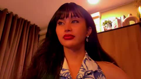 Snapshot of th3r3sa chatting on 02.17.25 th3r3sa online show from 02.17.25