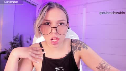 Thalia21 online show from 01.11.25