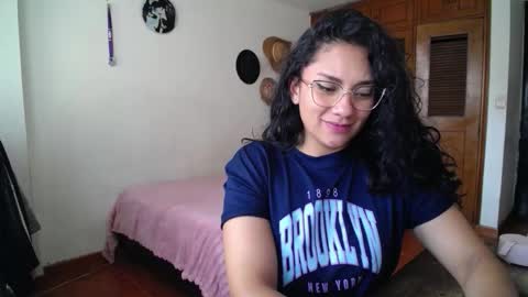   online show from 09.12.25