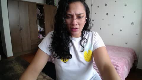 Snapshot of thaliacooper chatting on 02.03.26 online show from 02.03.26