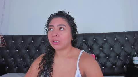 Snapshot of thara_webstter chatting on 12.04.24 thara webstter online show from 12.04.24