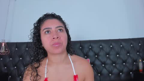 Snapshot of thara_webstter chatting on 12.23.24 thara webstter online show from 12.23.24