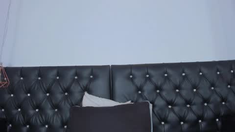 Snapshot of thara_webstter chatting on 01.14.25 thara webstter online show from 01.14.25