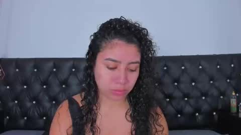 Snapshot of thara_webstter chatting on 03.04.25 thara webstter online show from 03.04.25