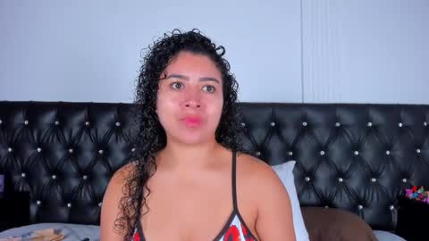 Snapshot of thara_webstter chatting on 09.10.25 thara webstter online show from 09.10.25
