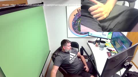 Snapshot of thaterkman chatting on 12.28.24 thaterkman online show from 12.28.24