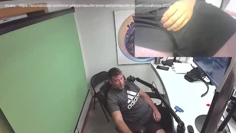 Snapshot of thaterkman chatting on 09.14.25 thaterkman online show from 09.14.25