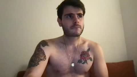 Snapshot of thatfeelsgoood chatting on 12.28.24 thatfeelsgoood online show from 12.28.24