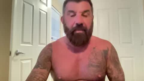 Snapshot of thatguybearded chatting on 03.11.25 ThatGuyBearded online show from 03.11.25