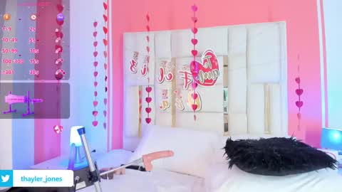 Thayler  online show from 03.01.25