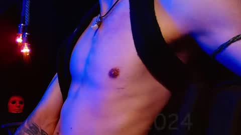 Snapshot of the_anfitrion69 chatting on 12.19.24 GIORGGIO online show from 12.19.24