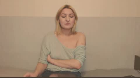 Eva online show from 11.04.25