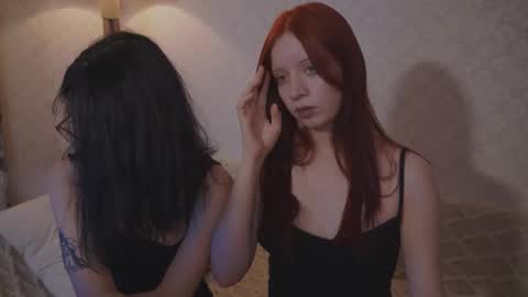 Snapshot of the_cure___ chatting on 09.09.25 EllaLyn online show from 09.09.25