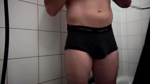 the_delicious_19 online show from 10.16.25