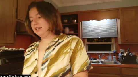 MATERNITY LEAVE  online show from 04.13.26